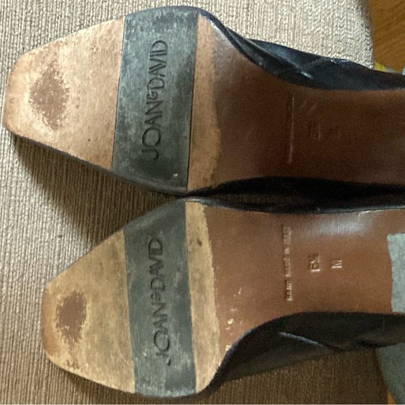 Joan & David Black Leather Boots - Picture 7 of 7